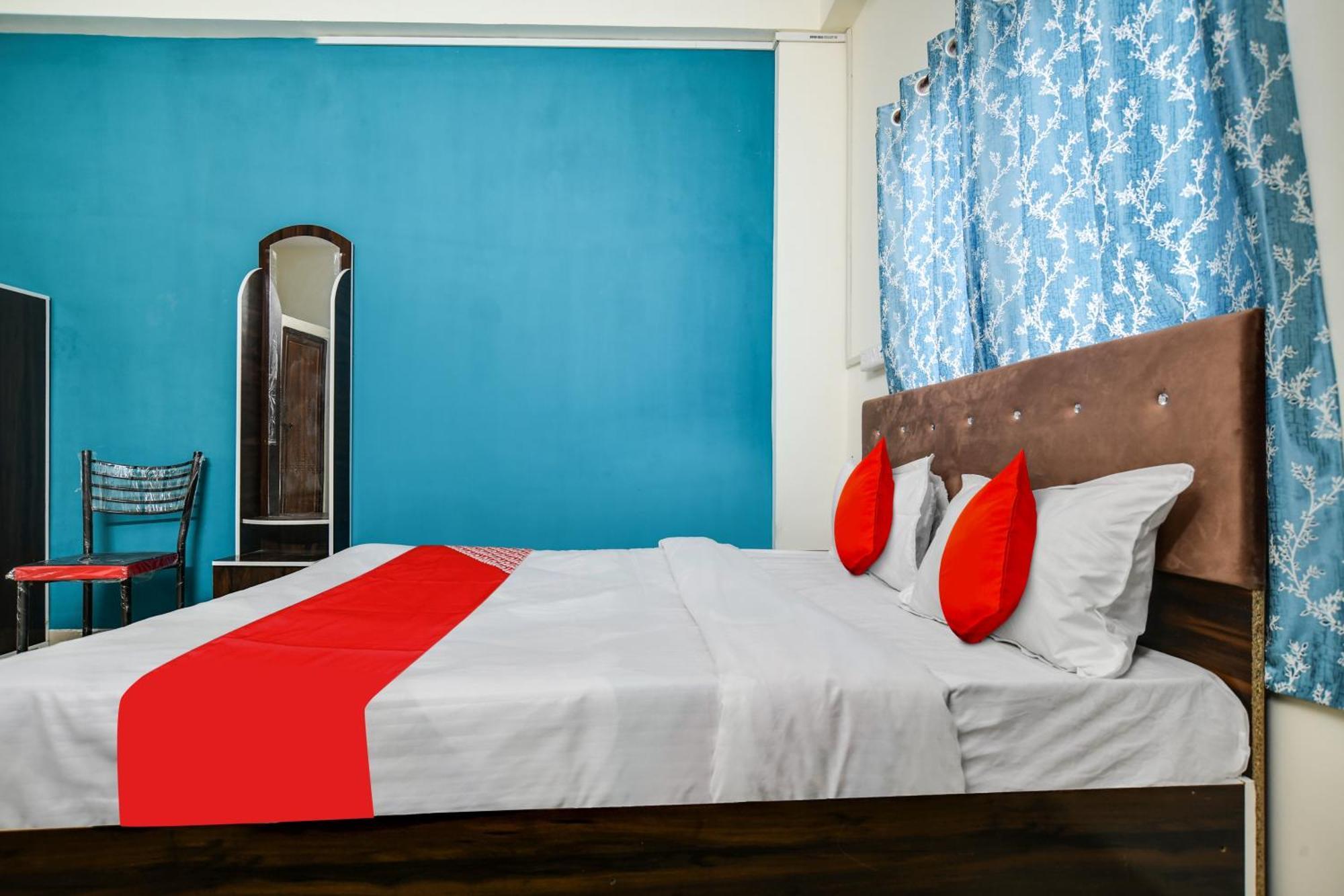 Hotel O Nitya Indaur Kültér fotó